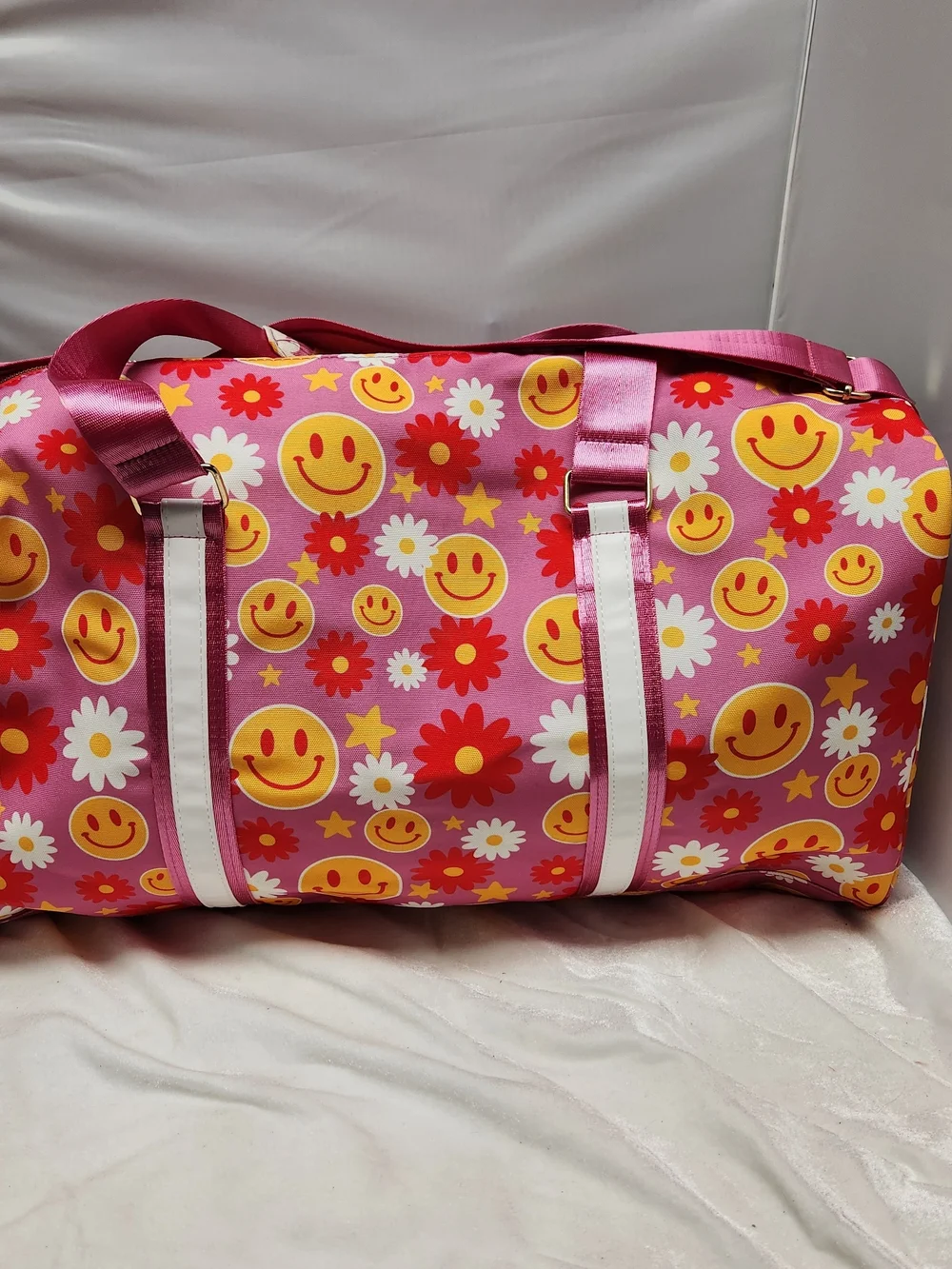 Katydid colorful duffel